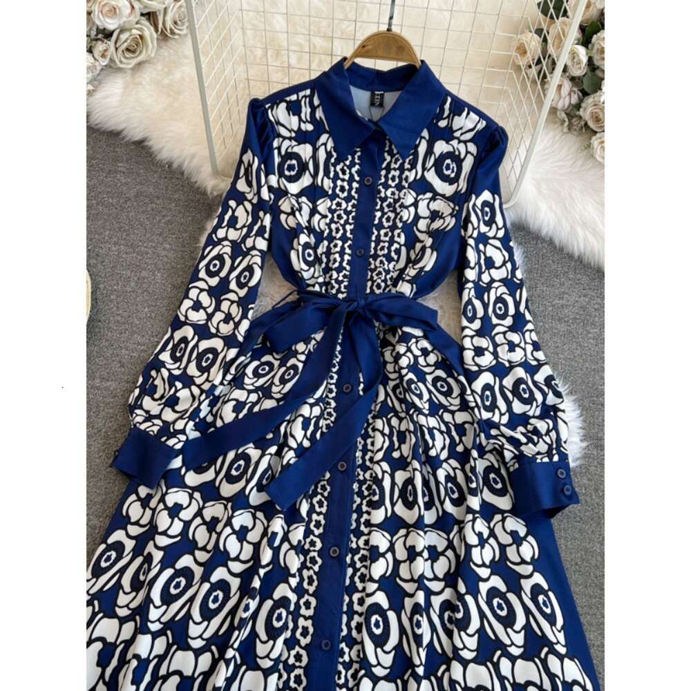 Spring and Autumn Luxury Celebrity Charm Long sleeved Polo Collar Waist Slimming Single breasted A-line Positioning Printed Shirt Dress