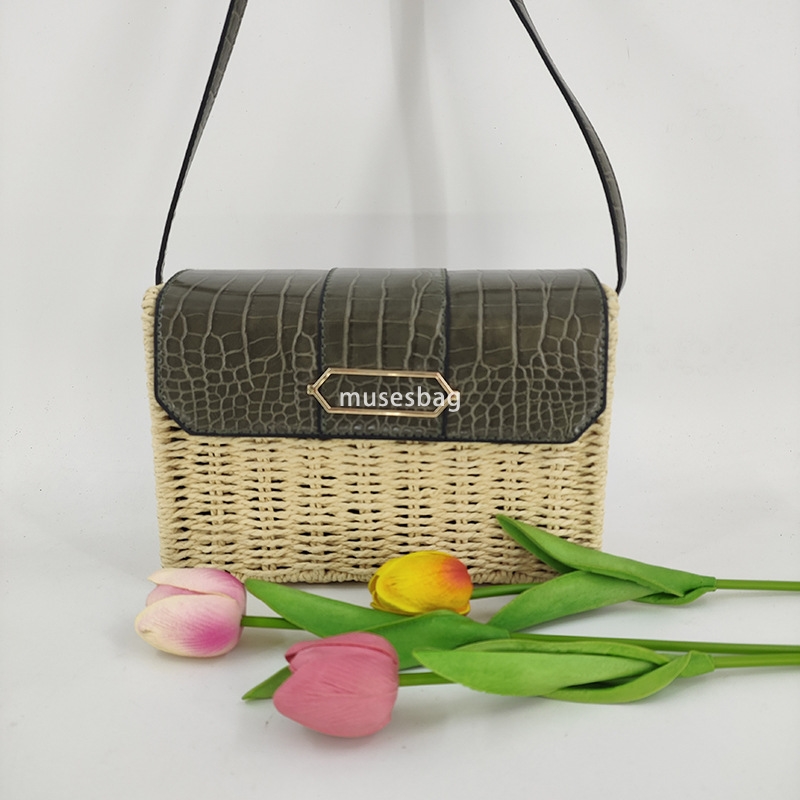 Fashionable Women's Designer Classic Casual Handwoven Practical Lightweight Crossbody Bag Retro Western Style One Shoulder Small Square Bag Frame
