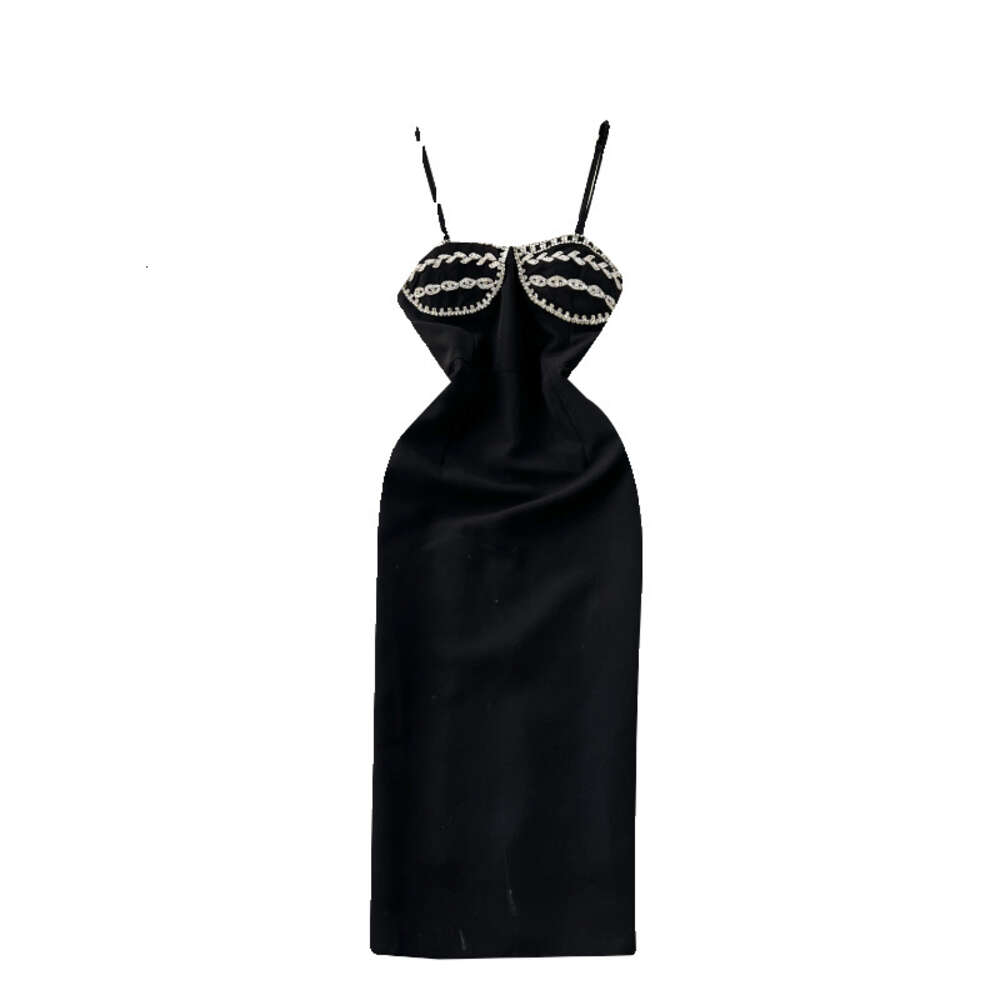 Sexy Heavy Industry Diamond Embedding Bra and Strap Dress for Women Small and Luxury Slim Fit Slimming and Hip Covering Style French Dress