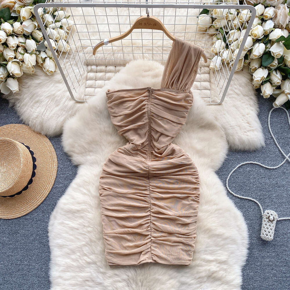 Bounce and wear high-end nightclub womens clothing with scheming pleats elastic mesh sexy buttocks wrapped skirt single shoulder suspender dress