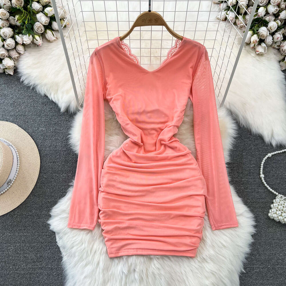Celebrity Temperament Sexy Nightclub Deep V Lace Hooked Flower Splice with Waist Closure for a Slim and Short Fit Hip Wrap Dress