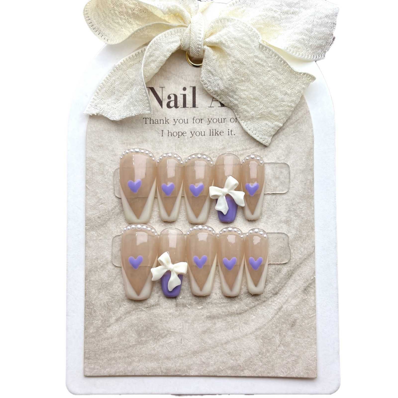 Girls False Nails French Love Bow Phototherapy Nail Patch Gentle and Pure Desire Handmade Wearing Armor Straight High end Small and Popular 240530