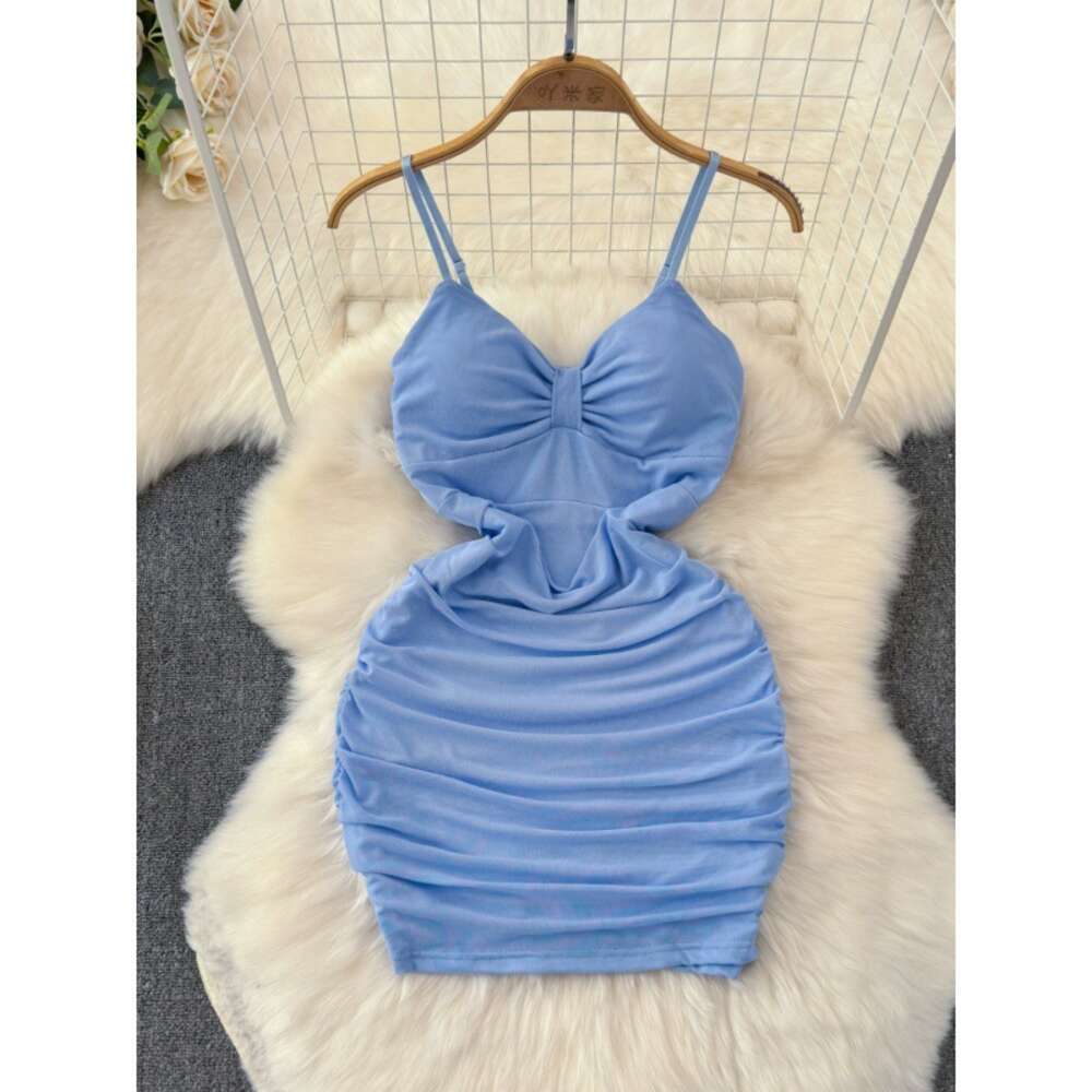 High end camisole dress for women in summer 2023 new buttocks wrapped tight fitting slimming pure desire temperament sexy dress