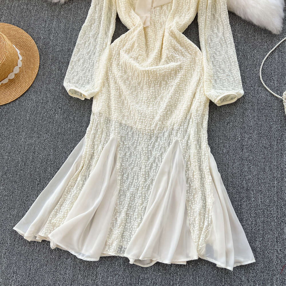 French Dress Womens 2024 New Sweet Bow Neck Slim Fit Mid length Chiffon Gentle Style Fishtail Dress
