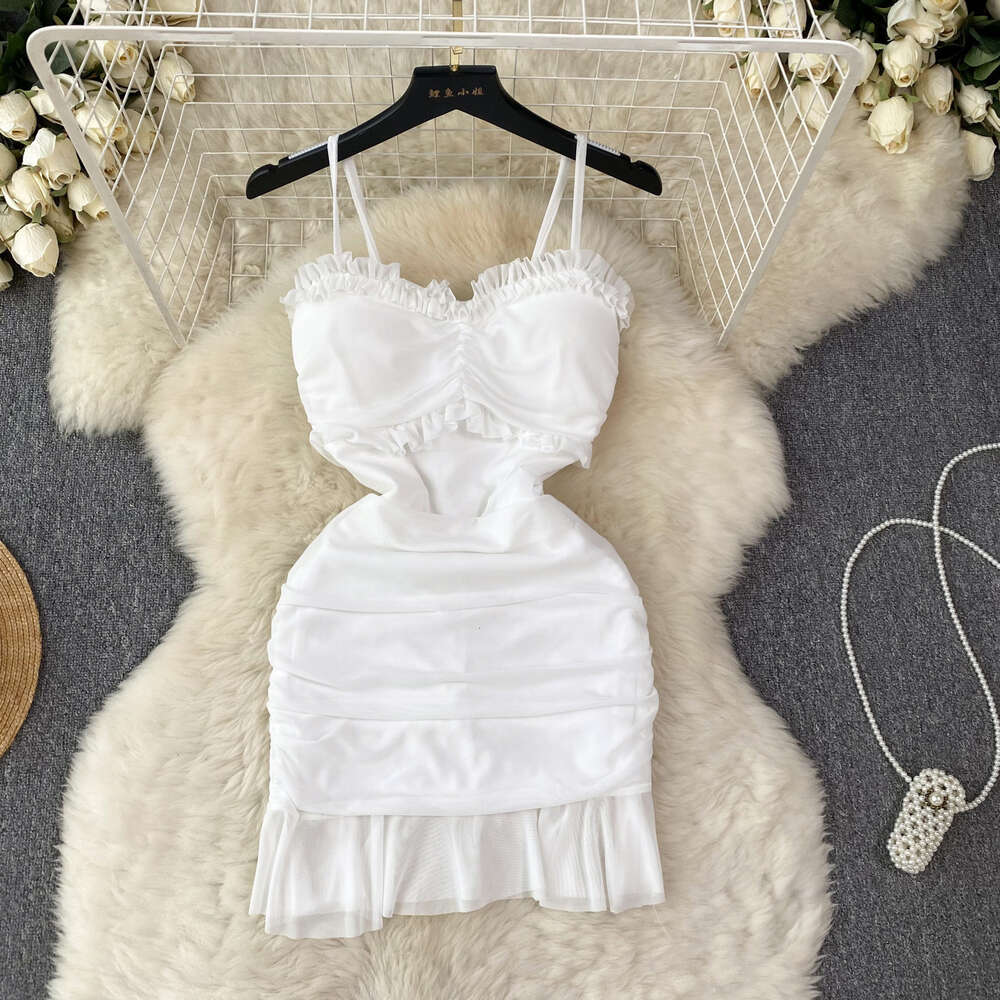 Nightclub style suspender dress sexy and feminine mesh wrapped buttocks skirt pure desire spicy girl slim fit ruffled edge short skirt