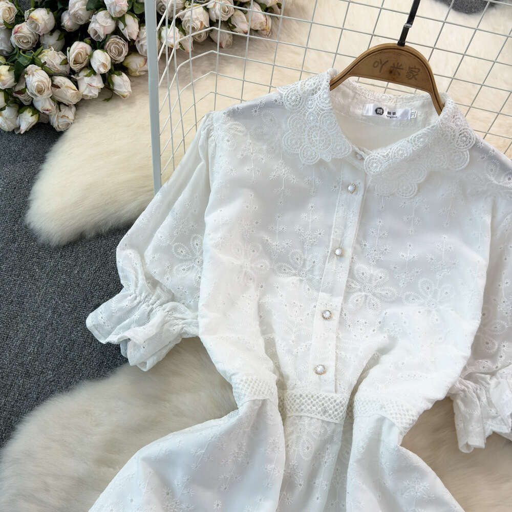 Fashionable and luxurious socialite temperament short sleeved lapel with waistband for slimming effect single breasted A-line hollow embroidered large