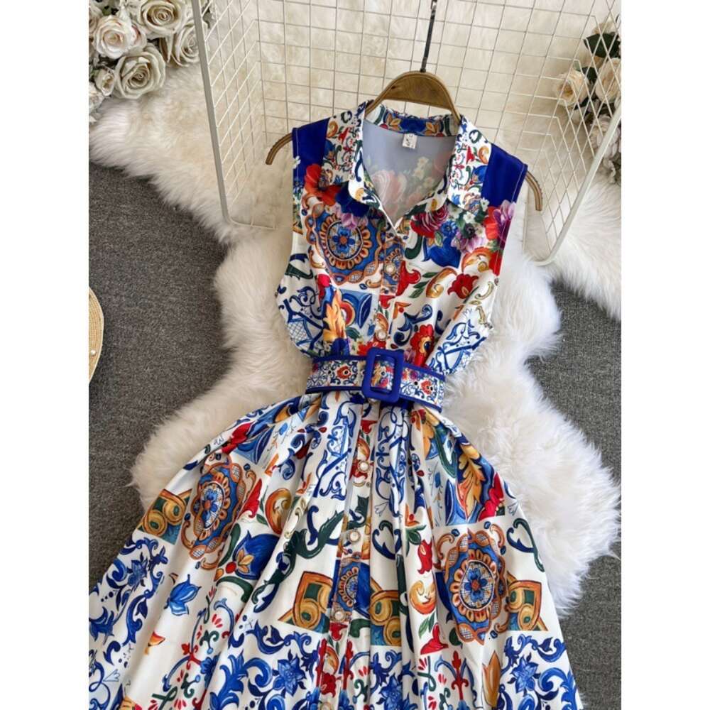 High end light luxury socialite temperament sleeveless V-neck waistband slimming effect mid length version A-line positioning printed dress dress