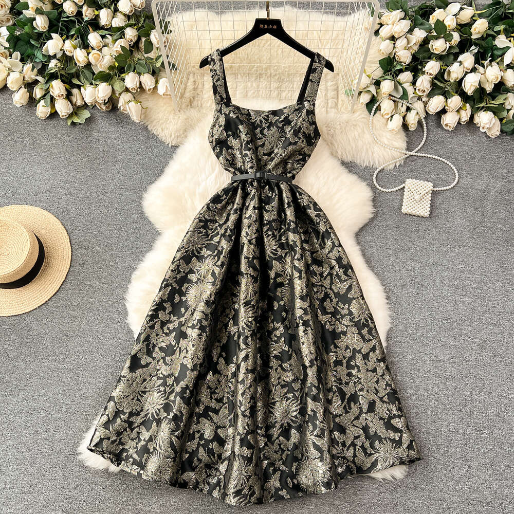 High end exquisite dress for women in court style French jacquard large swing skirt socialite temperament waist up vest dress