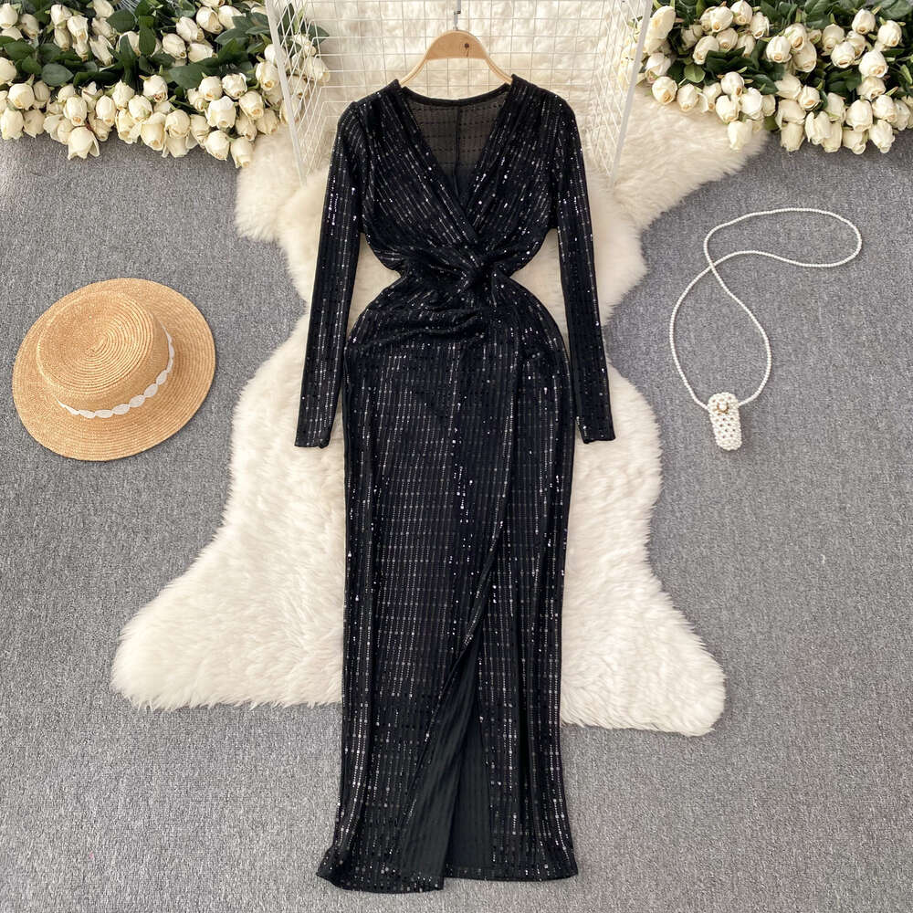 French Light Luxury Celebrity Style Luxury Dress Womens Autumn and Winter V-neck Split Design Small and Super Fairy Long Dress