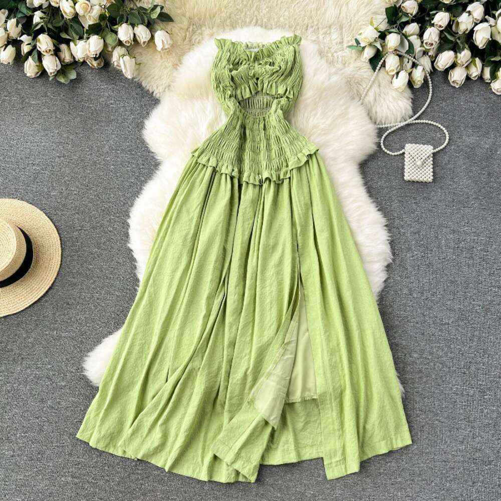 High end vacation dress for women designed with a heartfelt machine hollowed out elastic slim fit long slit over knee skirt beach skirt