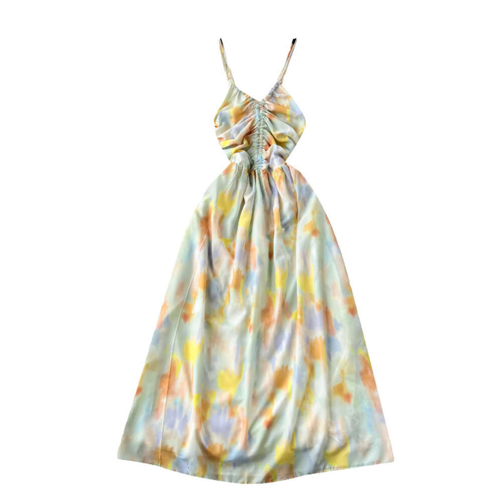 French oil painting irregular halo dye camisole dress womens scheming pleated V-neck slim fit long holiday dress