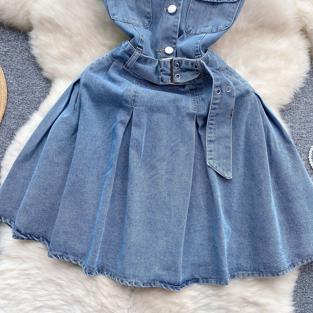 Summer new style temperament V-neck buckle waistband with waistband for slimming and pleated A-line skirt slim fit short denim dress