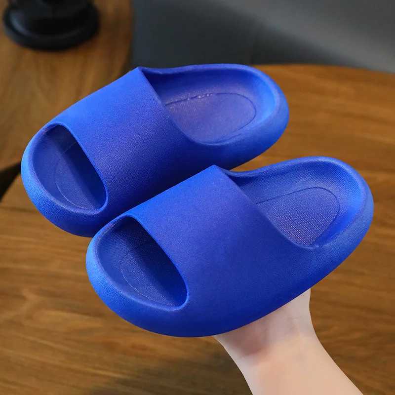 Slipper Slipper Childrens solid color slider summer girls indoor home bathroom boys shoes anti slip soft sole childrens slider WX5.30