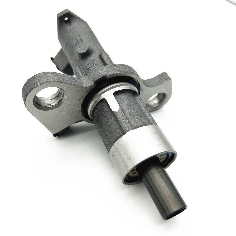 Brake master cylinder / Applies to BUICK CADILLAC CHEVROLET ALLURE ALLURE VERANO CRUZE MALIBU with Front Disc Brakes