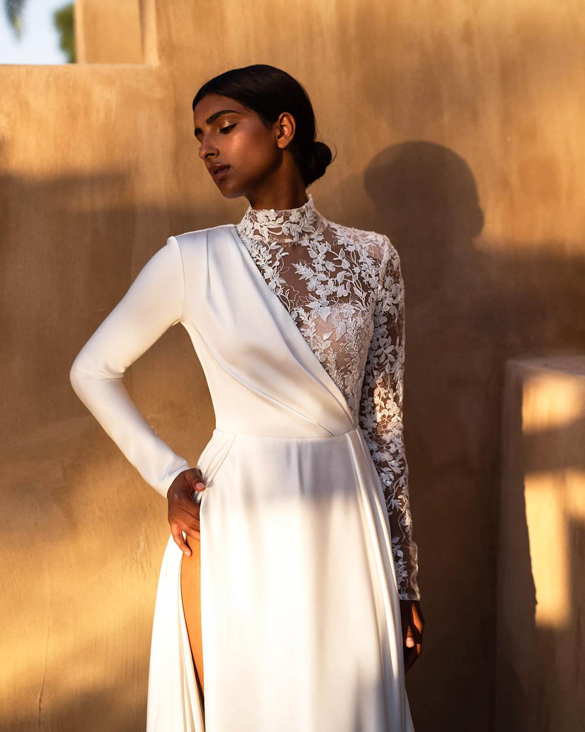 Ful Wedding Dresses Lace Appliques Bridal Gowns Neck Custom Made High Split Sweep Train Illusion Bride Dress Vestidos De Novia 0218