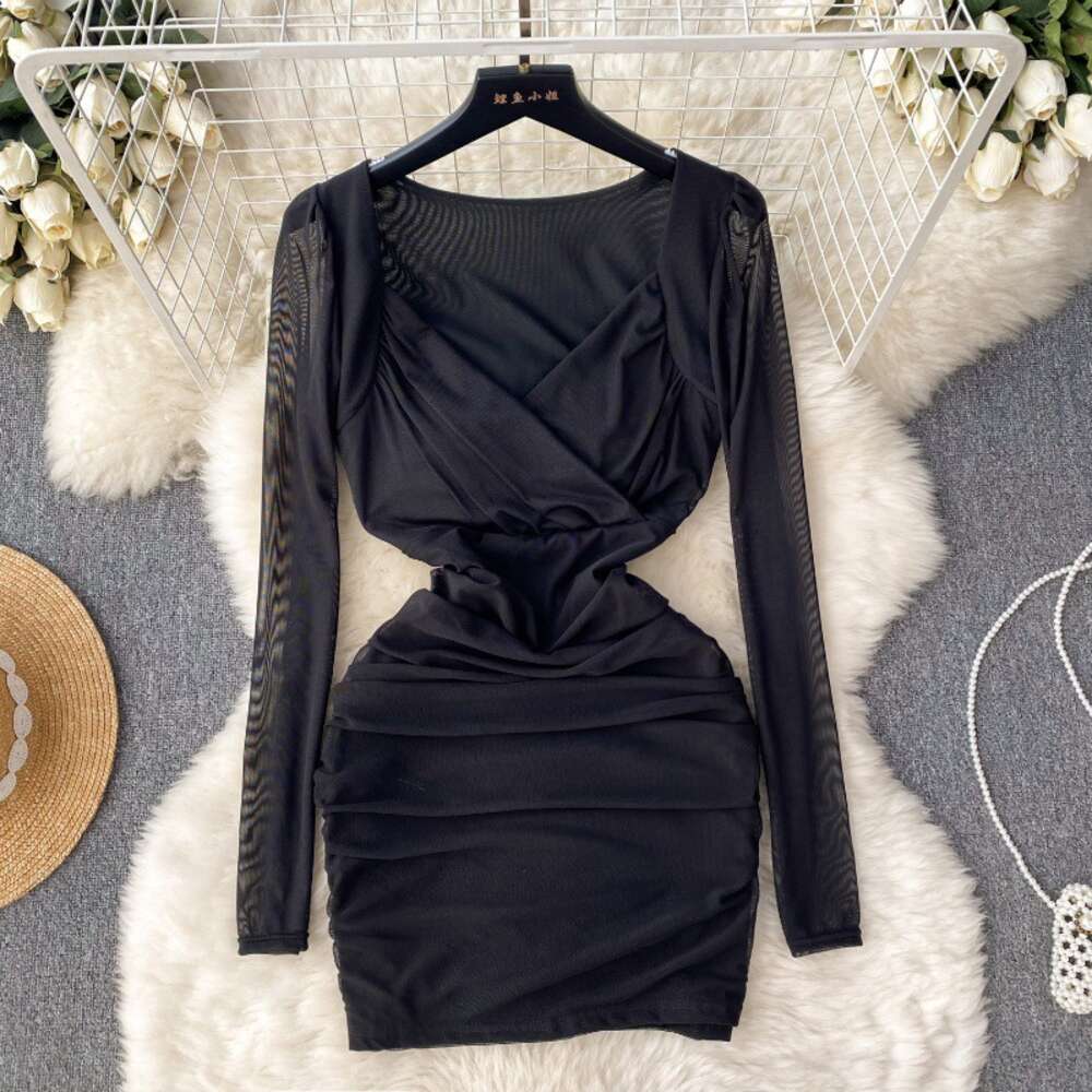 Pure desire spicy girl style high-end feeling dress for women in autumn and winter V-neck waist cinching mesh design niche and stunning hip wrap skirt