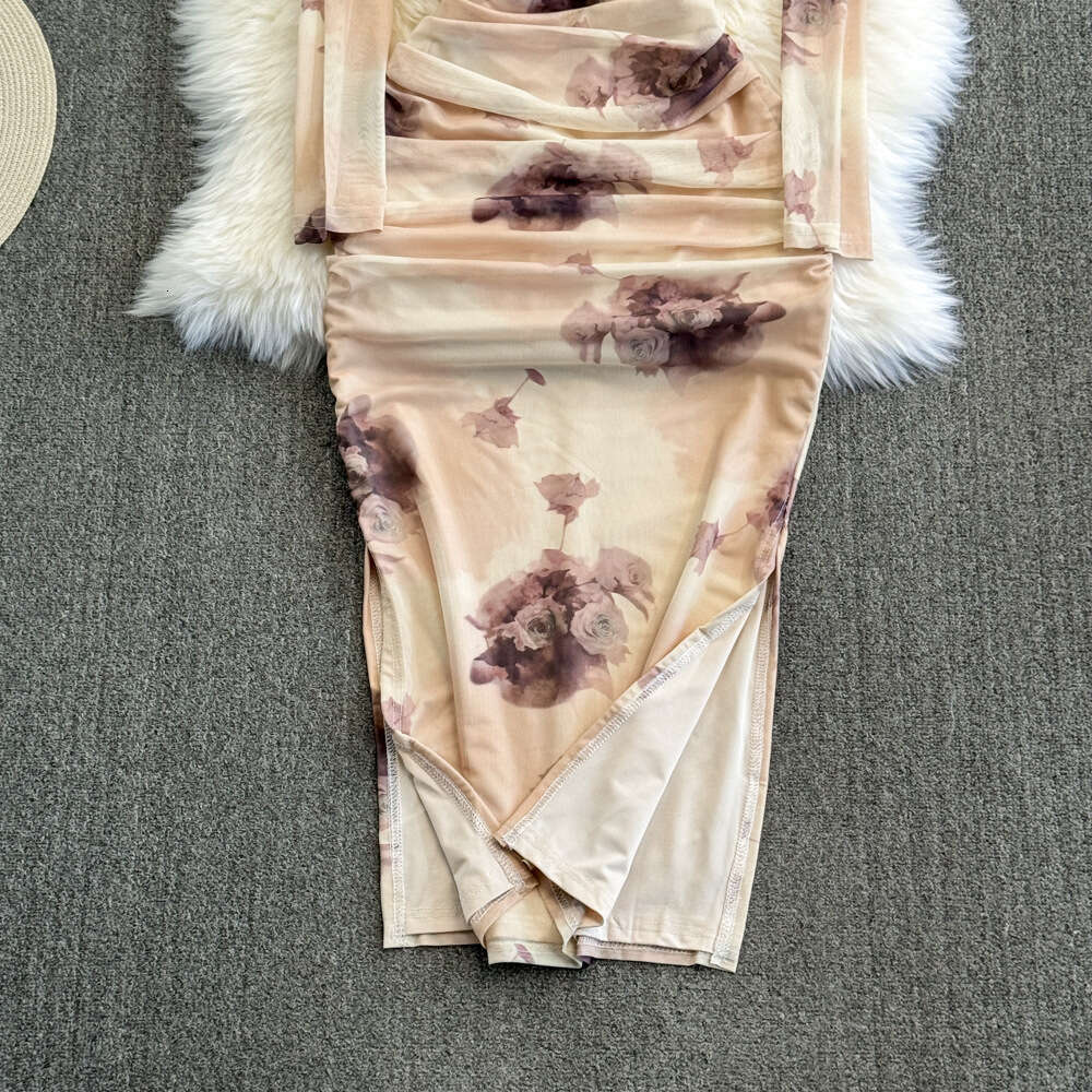 Spring and Autumn Womens Charm Celebrity Style Long sleeved Square Neck Closed Waist Slim Look Mid length Split Wrap Hip Mesh Dress