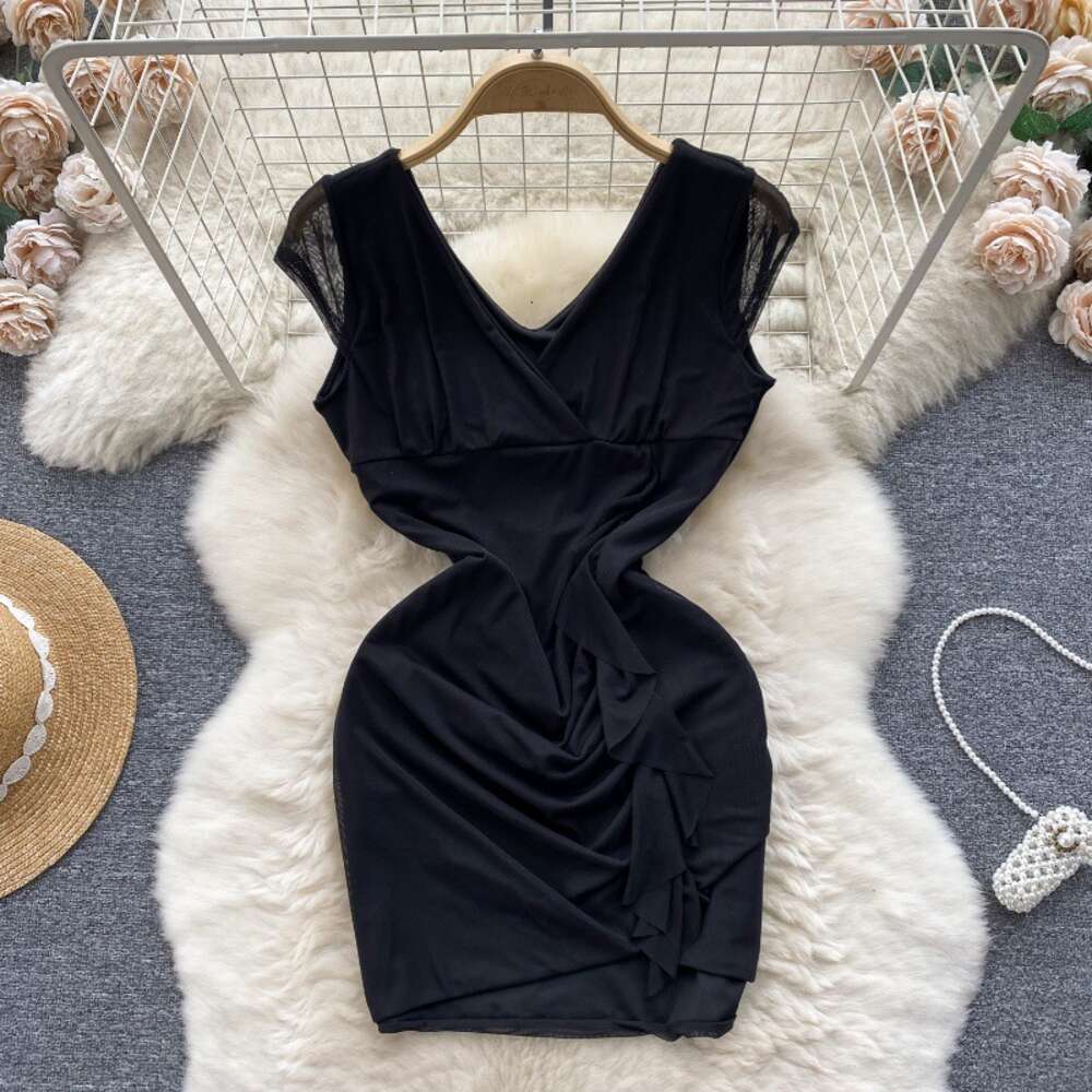 Nightclub Womens Sexy Wrapped Hip Skirt Design Feeling Ruffle Edge Slim Fit Short Heart Machine Fold Tight Mesh Dress