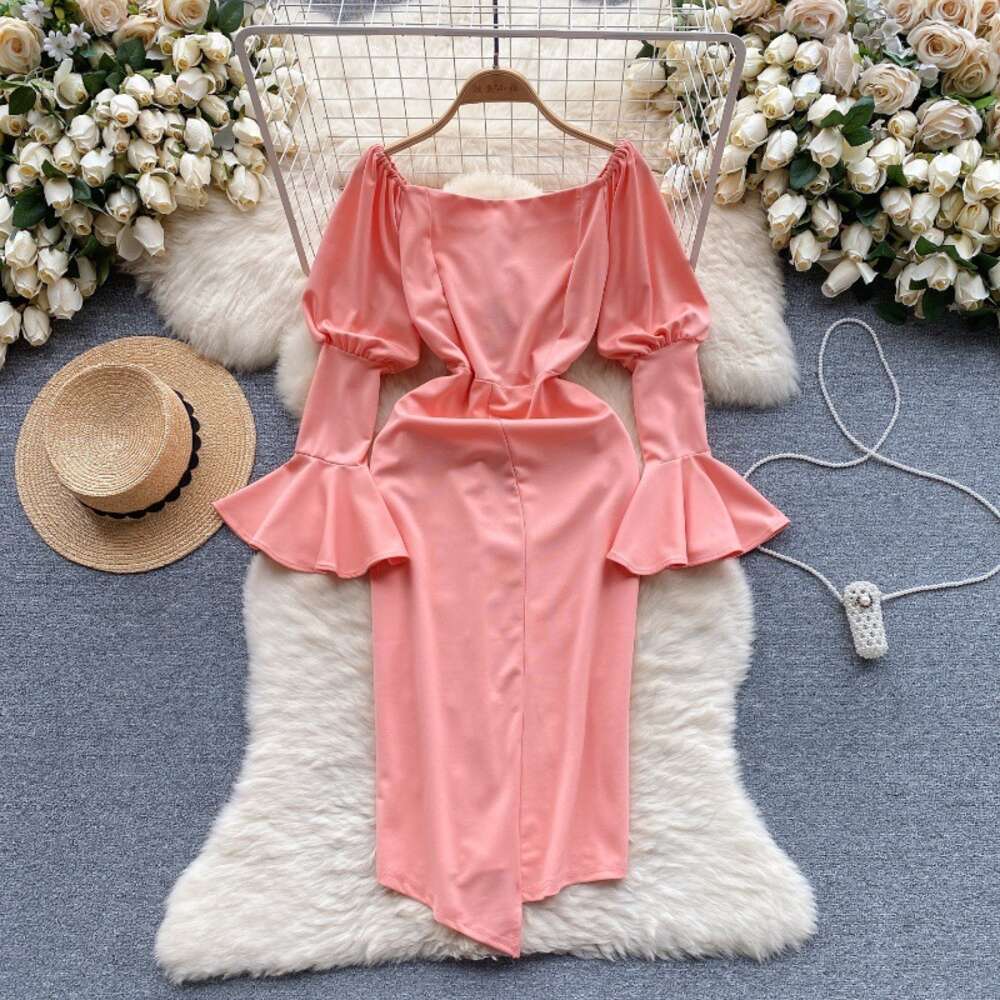 2024 New Early Spring Dress Womens Design Feeling Bubble Flare Sleeves Slim Fit Mid length Irregular Wrapped Hip Skirt