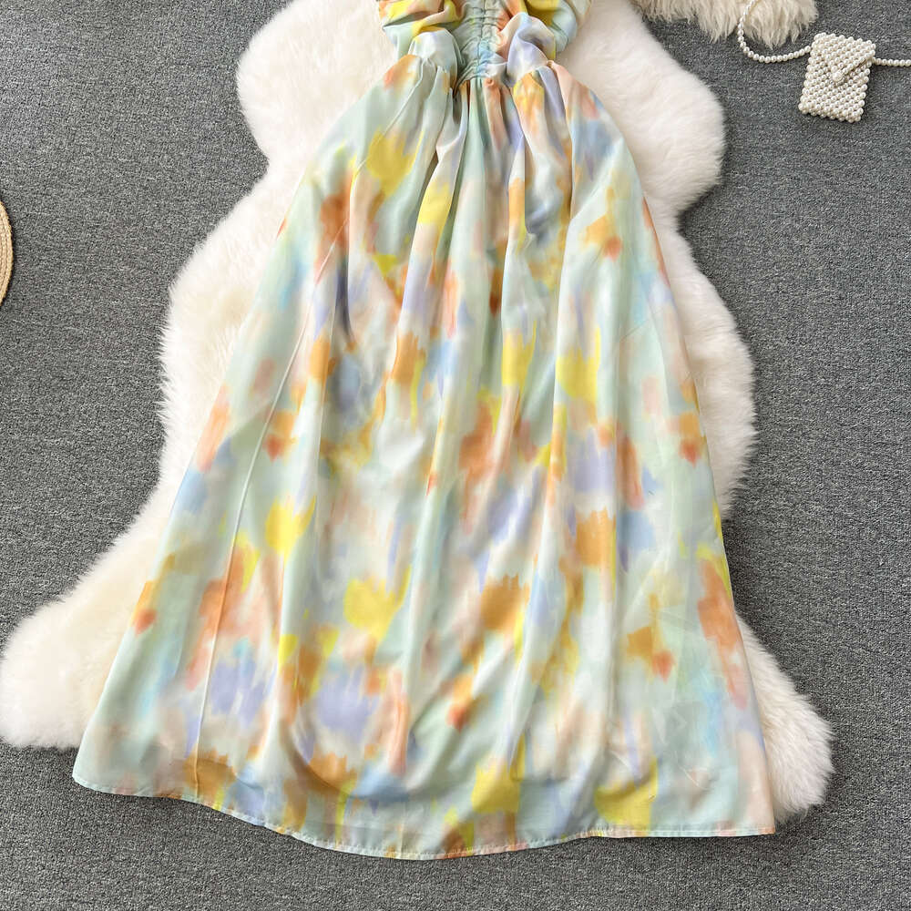 French oil painting irregular halo dye camisole dress womens scheming pleated V-neck slim fit long holiday dress