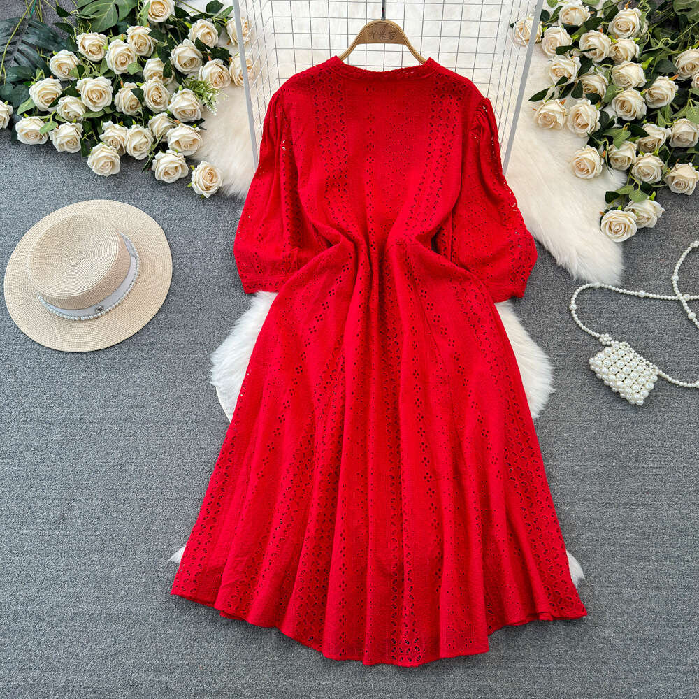 Spring and Autumn Celebrity Elegance Design Sense 5/4 Sleeves V-Neck Slim Waist Show Mid length Hollow A-line Dress