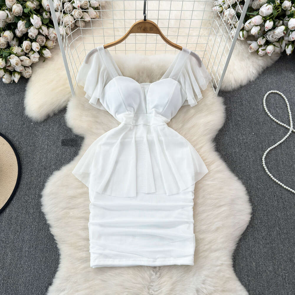 Summer Fashion Celebrity Style Lotus Leaf Sleeves Square Neck Waist Slim Wrap Hip Ruffle Edge Mesh Bottom Dress for Women