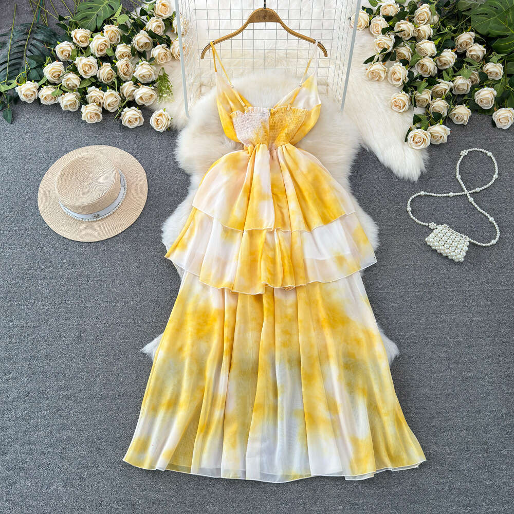 Celebrity temperament V-neck waist cinching slimming medium length A-line ruffled edge printed suspender dress seaside vacation beach