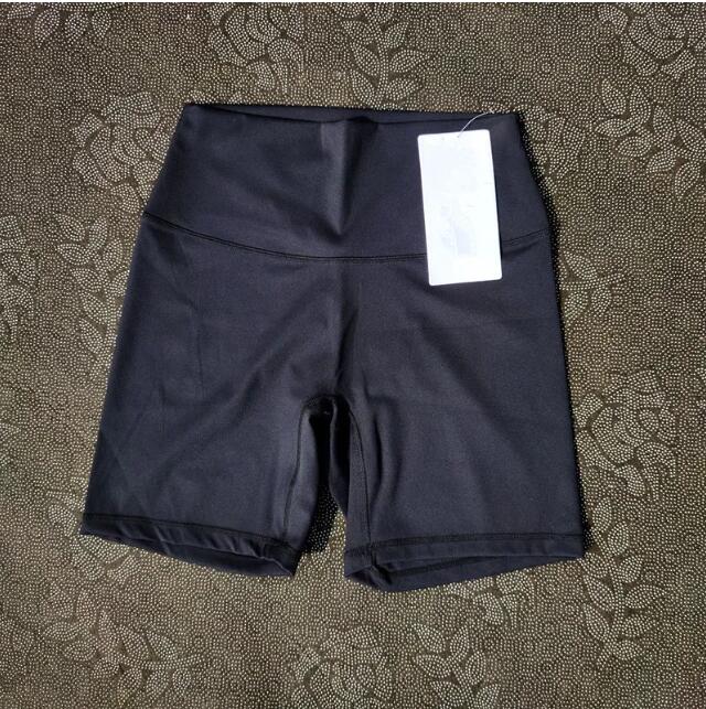 2024 Suit Align Women's Sports High Waist Shorts 4-point Pants Running Fiess Gym Underwear Workout Leggings Yoga Outfits