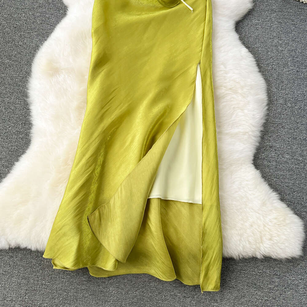 High end luxurious high-end light luxury niche three-dimensional flower slim fit long sexy slit knee high suspender dress for women