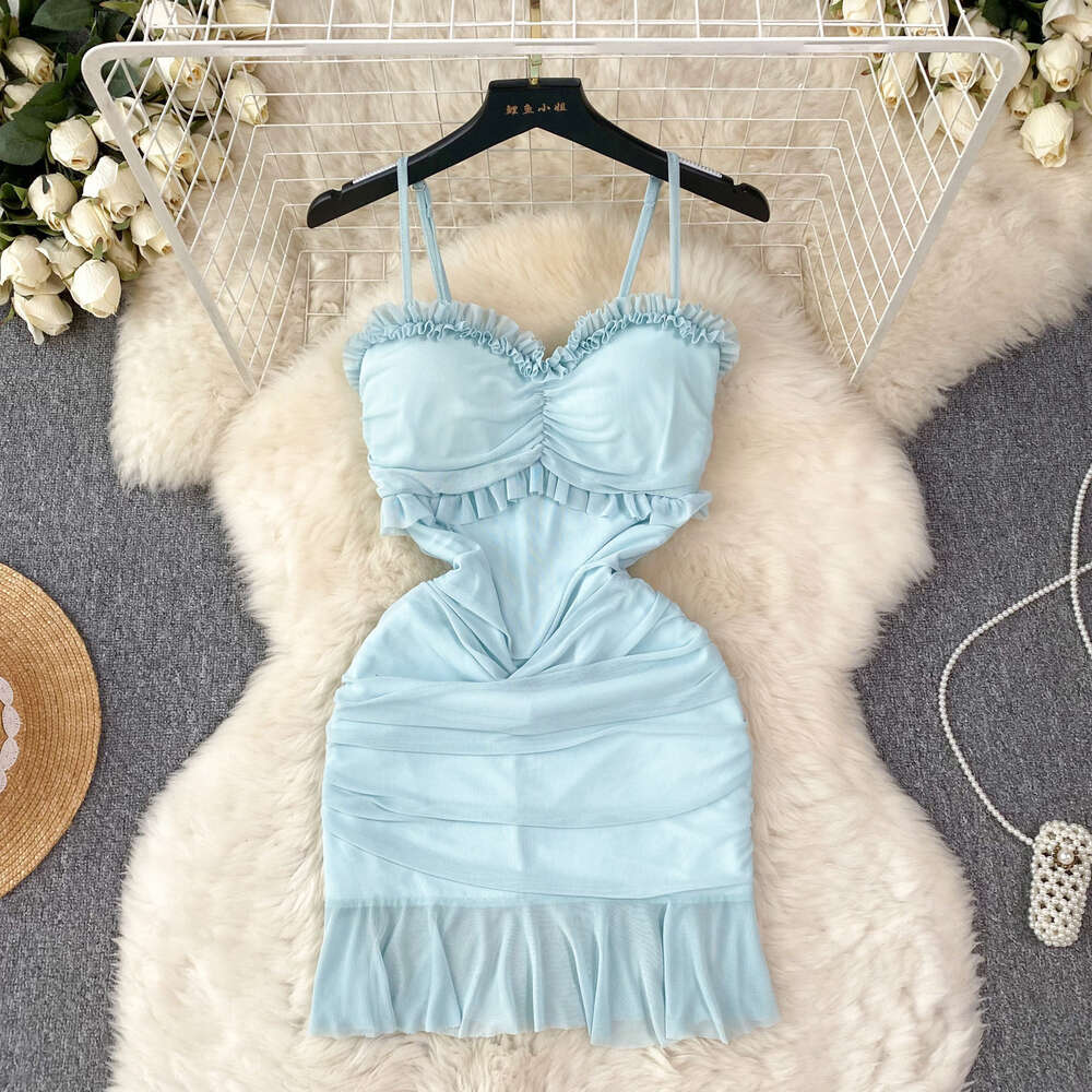 Nightclub style suspender dress sexy and feminine mesh wrapped buttocks skirt pure desire spicy girl slim fit ruffled edge short skirt