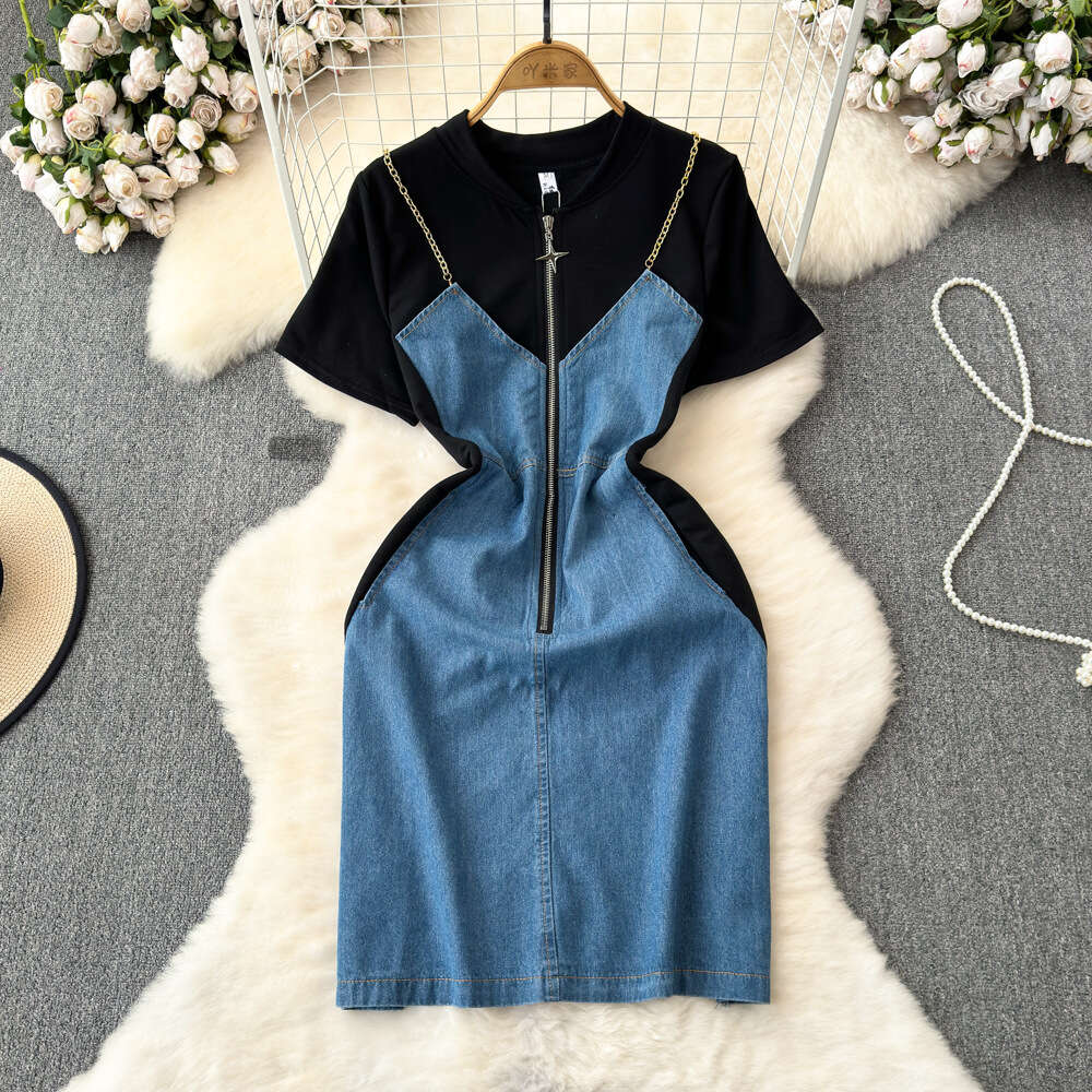 2024 Summer Korean Edition Fake Two Piece Contrast Color Short sleeved Round Neck Denim Spliced Waist Slimming A-line Slim Strap Dress