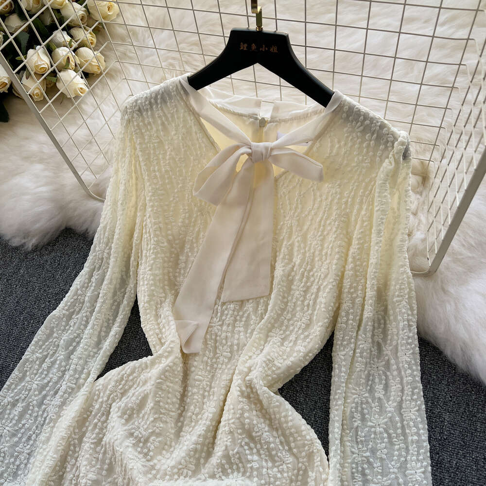 French Dress Womens 2024 New Sweet Bow Neck Slim Fit Mid length Chiffon Gentle Style Fishtail Dress