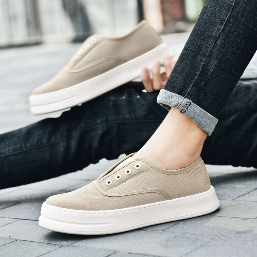 Summer New Casual for Men Low-top Slip-on Vulcanized Breathable Boys Black Sneakers Solid Color Men's Canvas Shoes 2b162