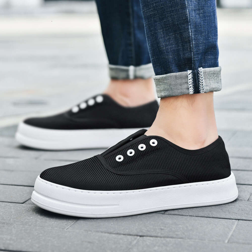 Summer New Casual for Men Low-top Slip-on Vulcanized Breathable Boys Black Sneakers Solid Color Men's Canvas Shoes 2b162