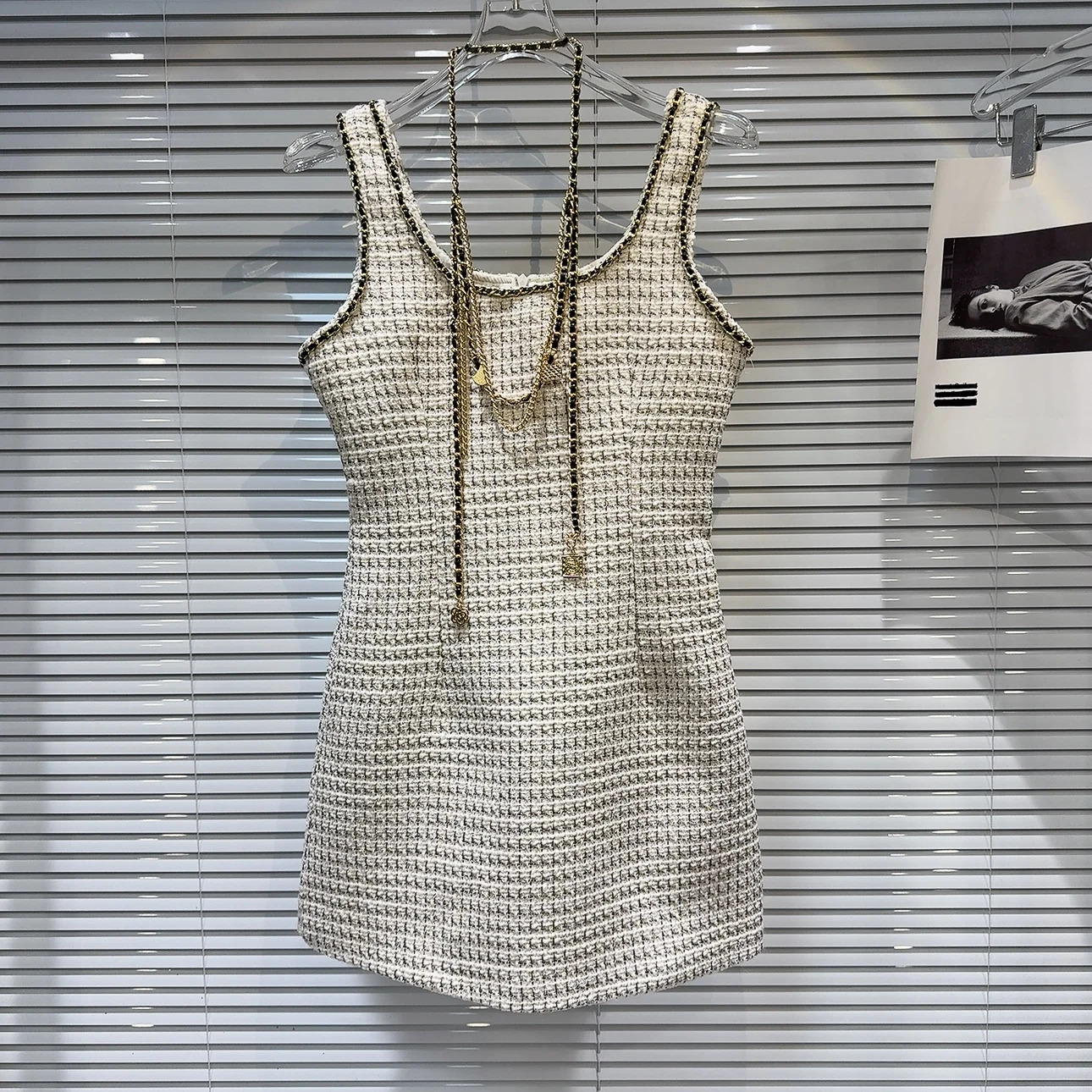 PREPOMP Summer Arrival Sleeveless Round Neck Metal Chain Necklace Tweed Slim Waist Short Dress Women GP656 240529