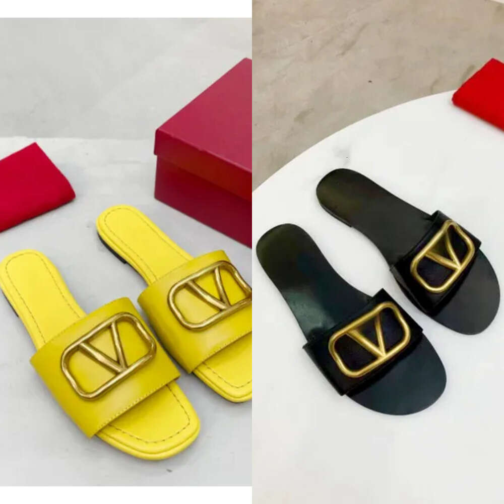 30off~ Designer Classic Fashion New Ladies Sandals V Signature Grain Leather Decorative Element Slippers Summer sandals trend Fancy slipp s