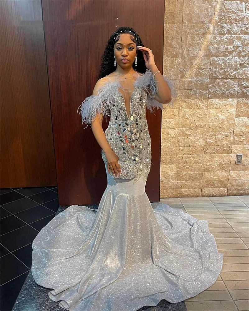 Sier O Neck Evening Dresses For Black Girls Beaded Crystal Rhie Birthday Party Gown Feather Long Prom Dress Robe De Bal