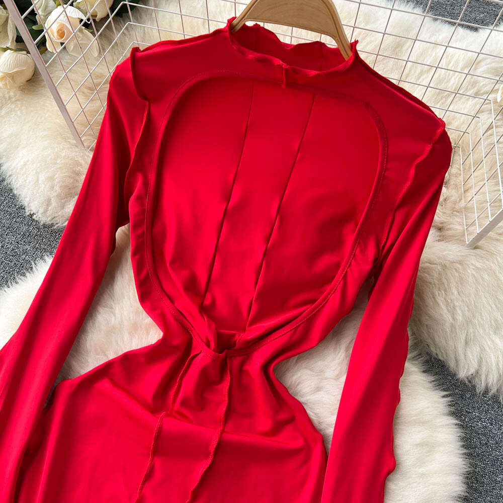 Spring and Autumn New Design Pleated Wool Stitch Long Sleeve Dress Womens Red Waistband Hip Over Knee Long Dress