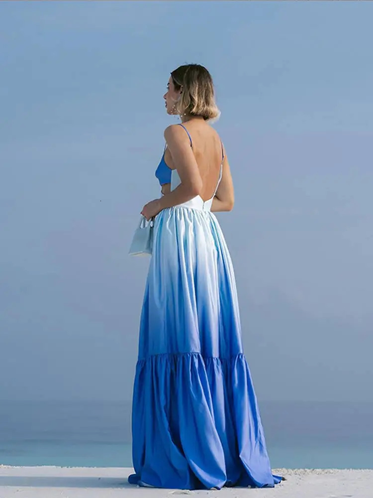 Women Gradient Color Hollowed Out Pleated Maxi Dress Fashion V-neck Sleeveless Sling Vestidos 2024 Summer Vacation Loose Robes 240530