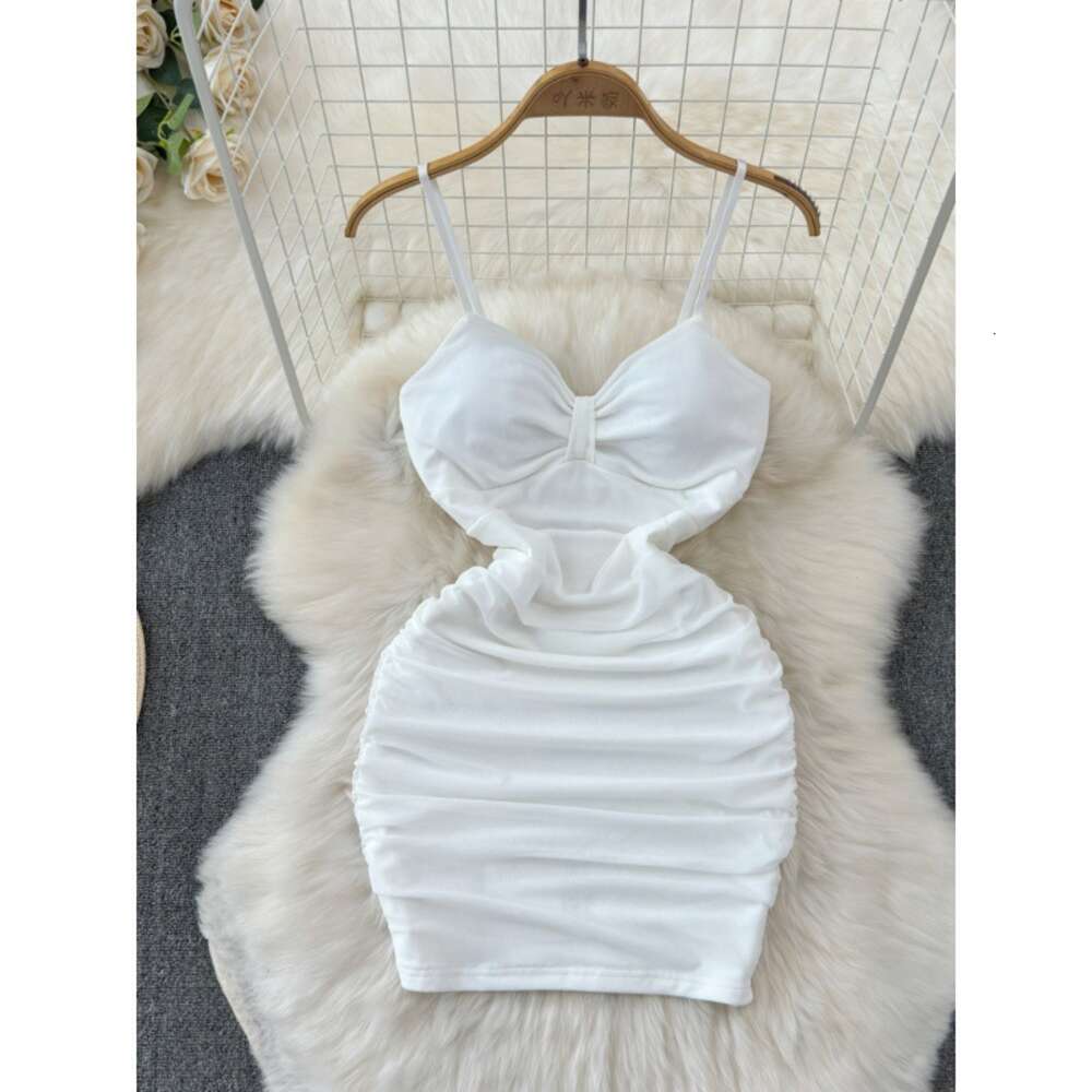 High end camisole dress for women in summer 2023 new buttocks wrapped tight fitting slimming pure desire temperament sexy dress