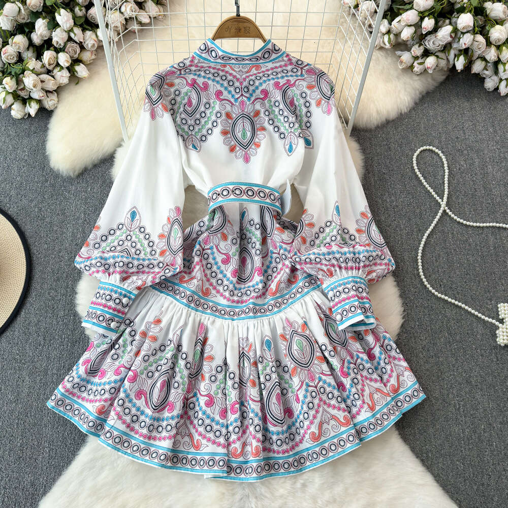 Elegant and Elegant Spring and Autumn Style Lantern Long sleeved Standing Neck with Waist and Slim Appearance Single breasted A-line Positioning Print