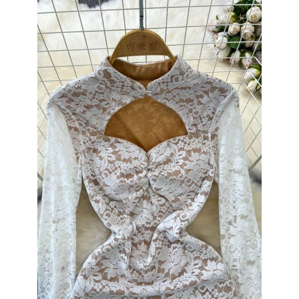 Fashionable and luxurious temperament long sleeved stand up collar hollowed out waist slimming effect medium length slit wrapped buttocks lace dress d