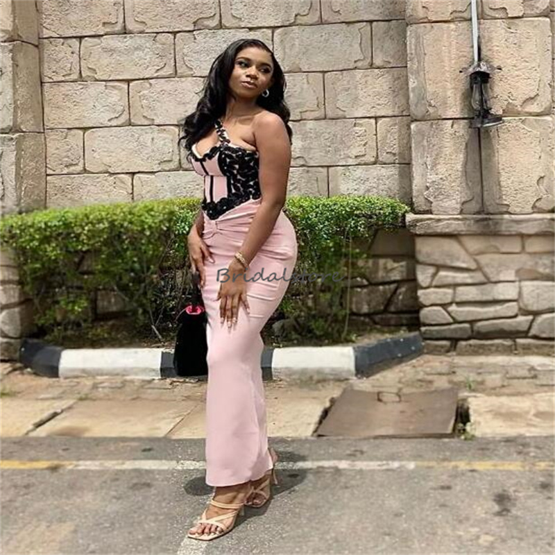 Charming Pink Prom Dresses With Black Lace Elegant Mermaid One Shoulder Midi Evening Dress 2024 Corset Lace Up Formal Birthday Party Wear Vestios De G