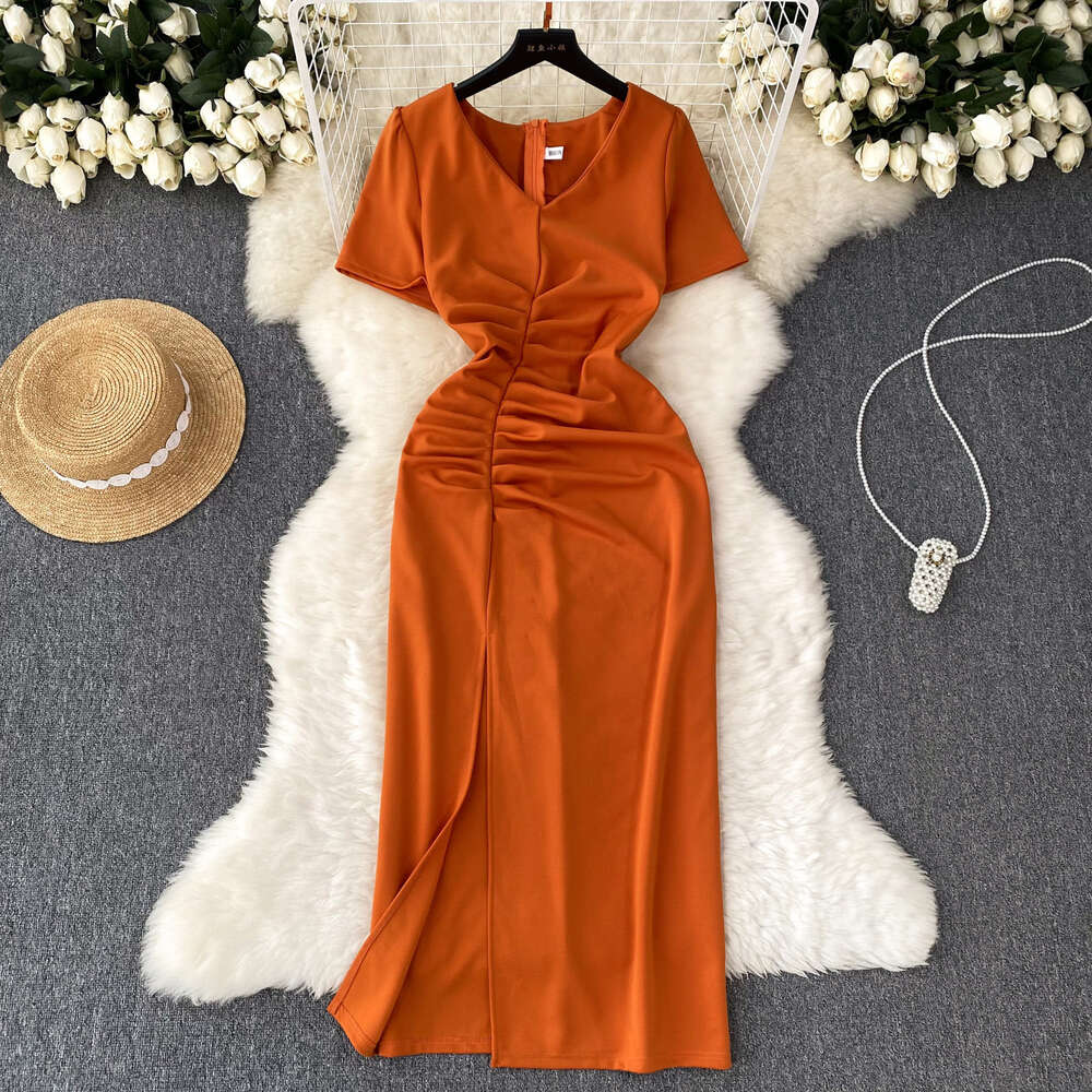 French style high-end short sleeved pleated waistband dress for women to show slimming temperament goddess style buttocks wrapped spicy girl skirt