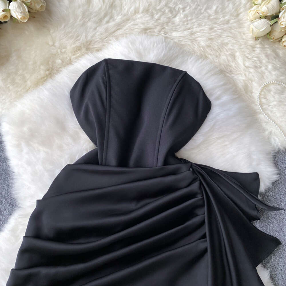 Sexy pure and sexy irregular pleated ruffle bodice dress ladies temperament Hepburn style evening dress