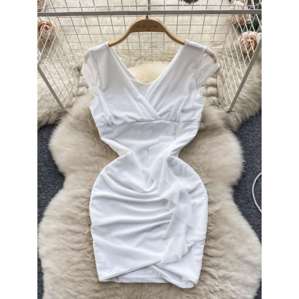 Nightclub Womens Sexy Wrapped Hip Skirt Design Feeling Ruffle Edge Slim Fit Short Heart Machine Fold Tight Mesh Dress