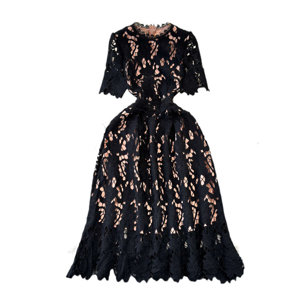Fashionable and high-end light luxury and socialite temperament short sleeved round neck waist cinching slimming A-line water-soluble lace dress