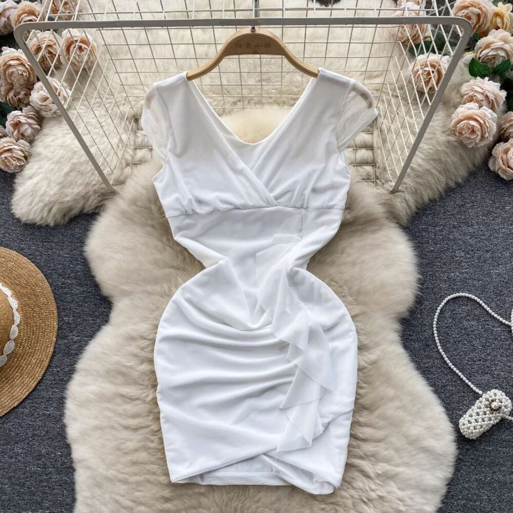 Nightclub Womens Sexy Wrapped Hip Skirt Design Feeling Ruffle Edge Slim Fit Short Heart Machine Fold Tight Mesh Dress