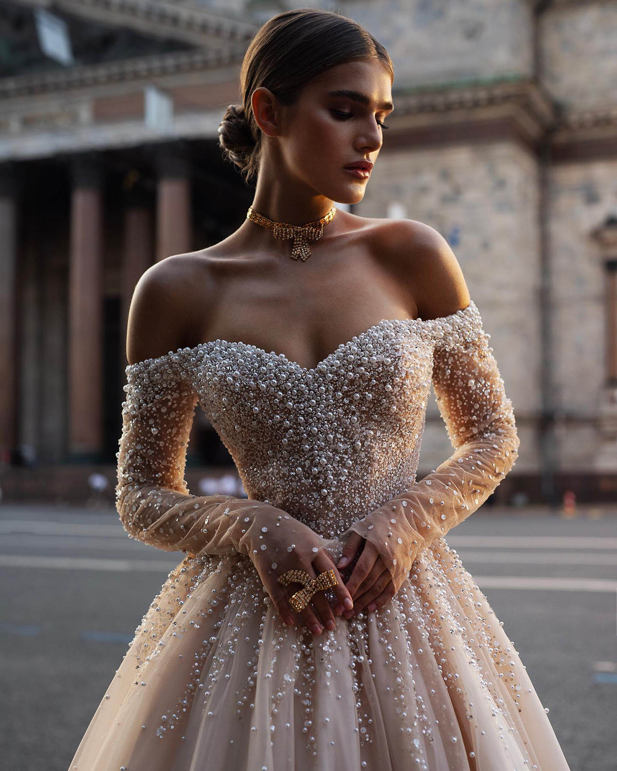 Pearls Wedding Elegant Dresses Off Shoulder Bridal Gowns Sequins A e Custom Made Long Sleeve Sweep Train Bride Dress Vestidos De Novia
