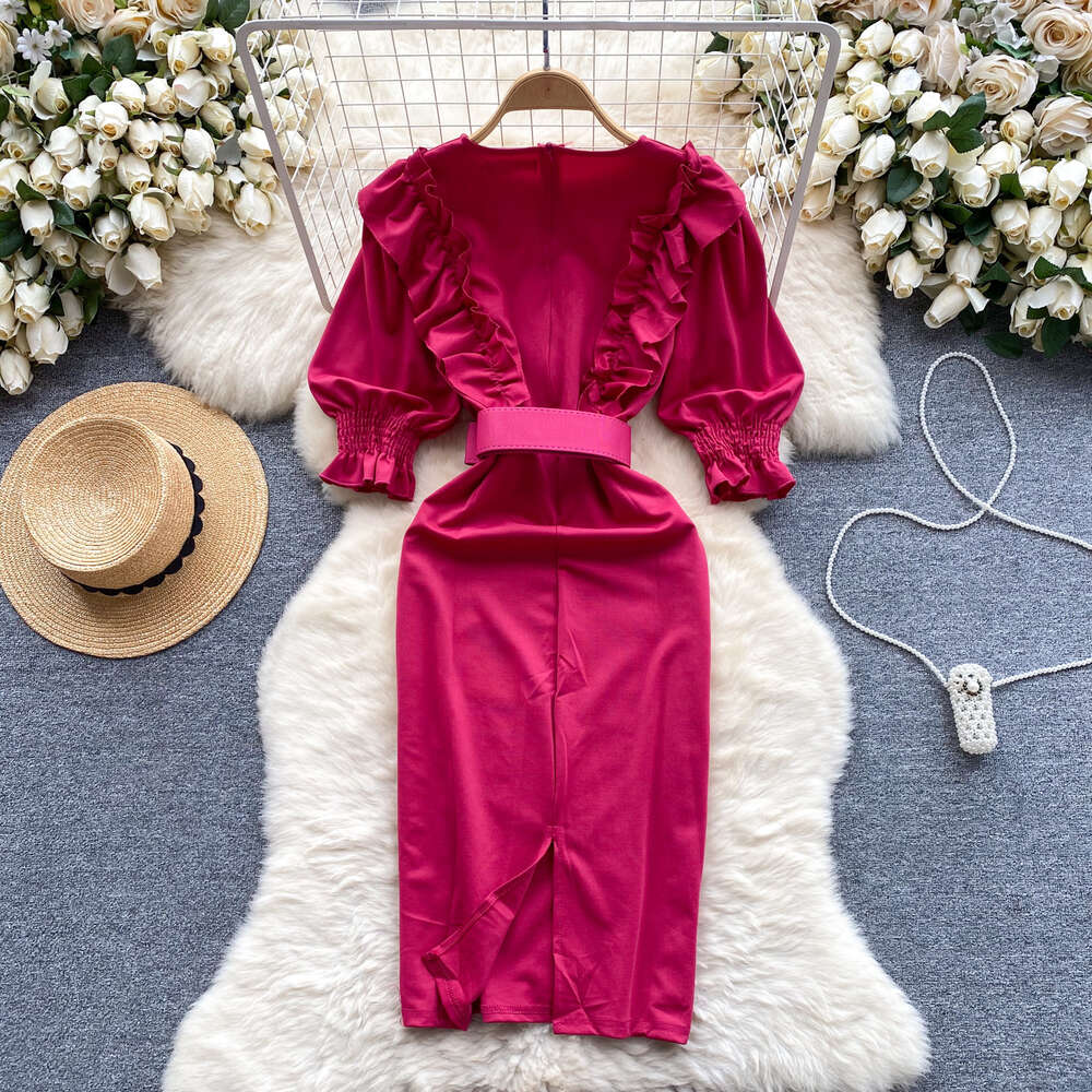 Commuter womens 2024 new early spring dress womens sweet ruffled edge slim fit mid length style temperament buttocks wrapped skirt
